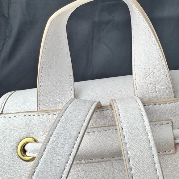 Coach Turnlock Leather Backpack White Classic Gold Hardware NWOT Clean Condition - Picture 13 of 16